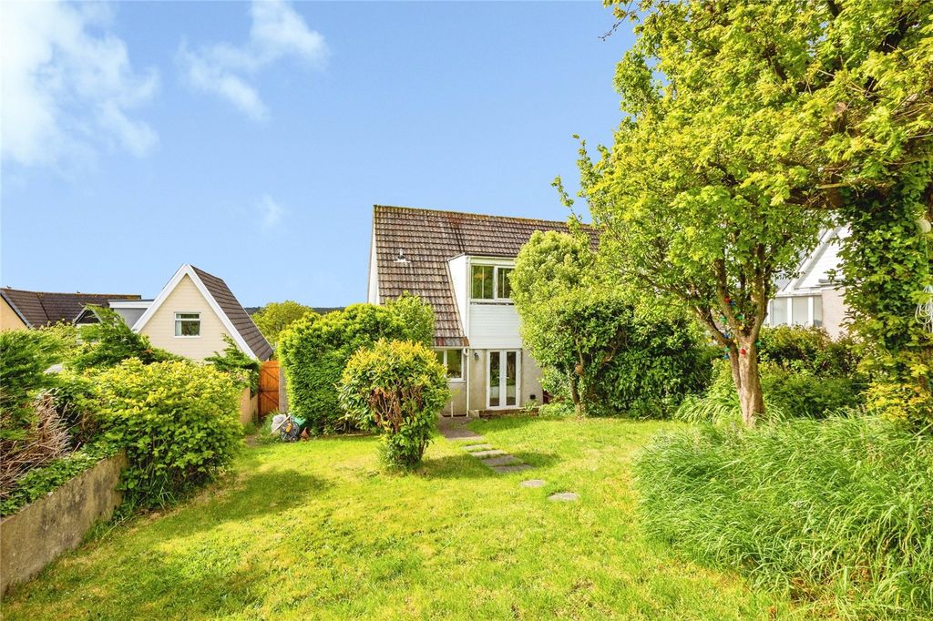 Property photo 2 of 26 Picture No. 11