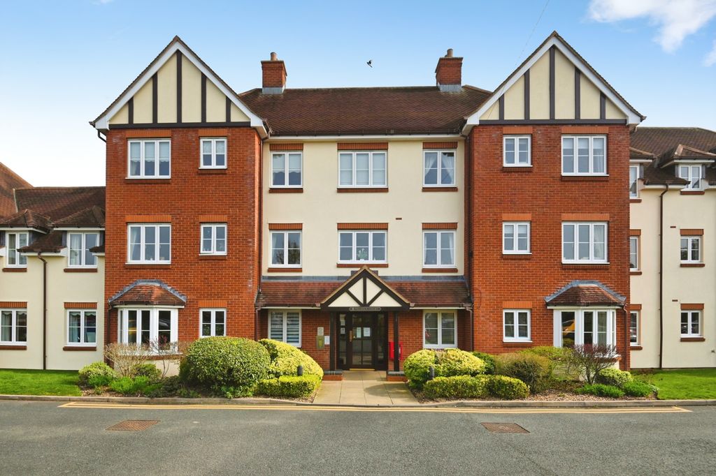 Property photo 1 of 15