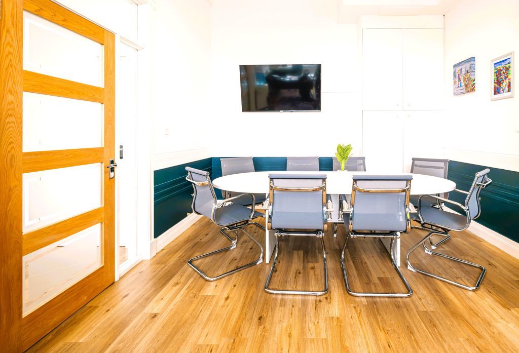 Property photo 3 of 6 Photo 4