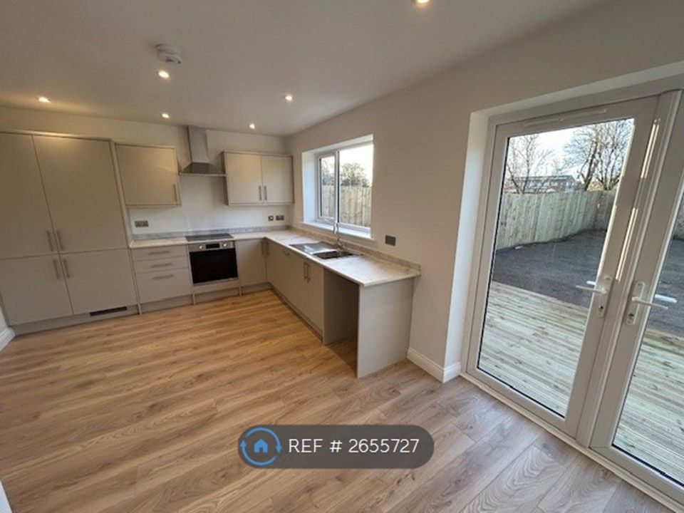 Property photo 2 of 9 Kitchen/Diner