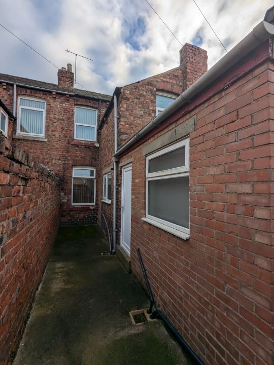 Property photo 2 of 14