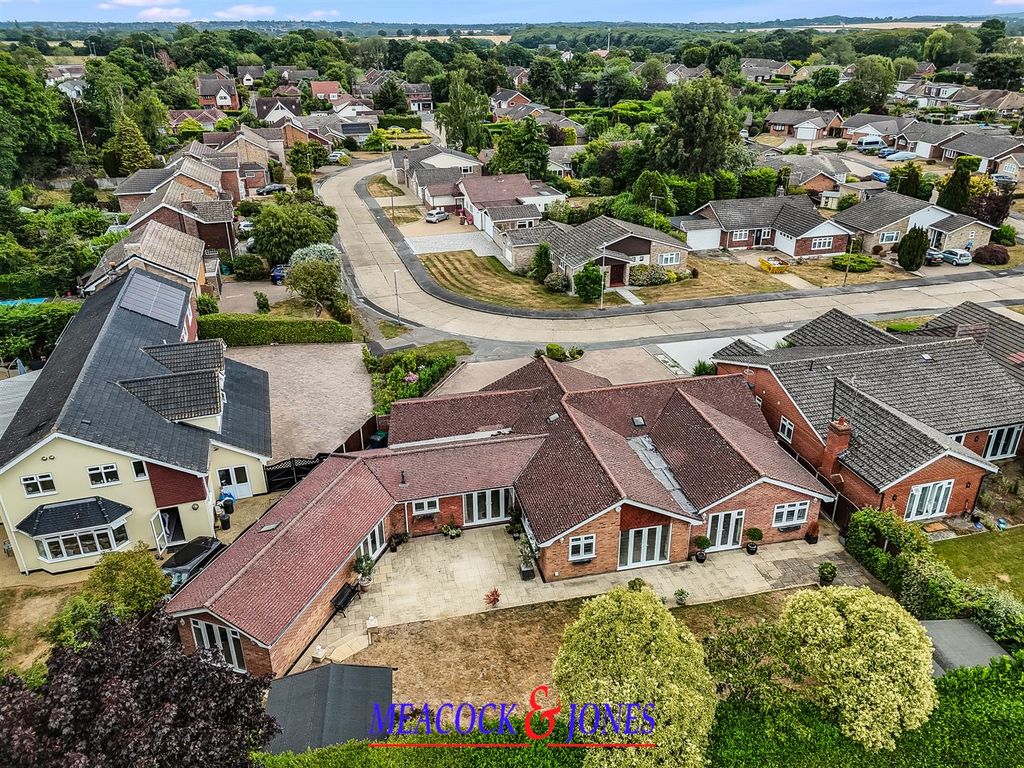 Property photo 2 of 10 Dji_20260722124438_0742_D.Jpg