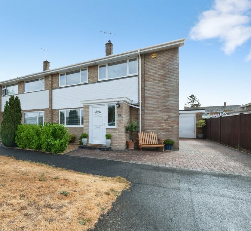 Property photo 1 of 15