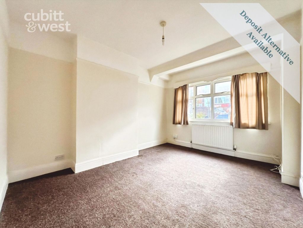 Property photo 2 of 9 Lounge