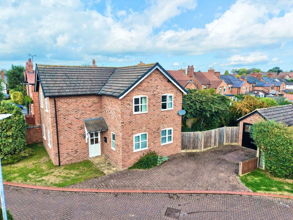 Property photo 1 of 19