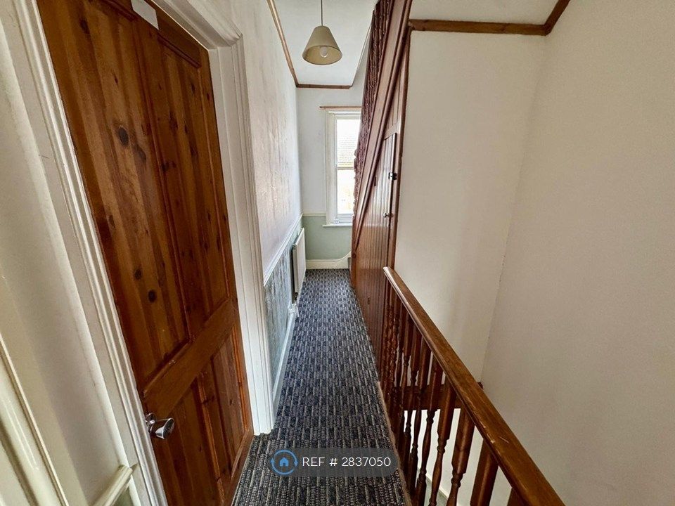 Property photo 2 of 15 Middle Floor Hallway