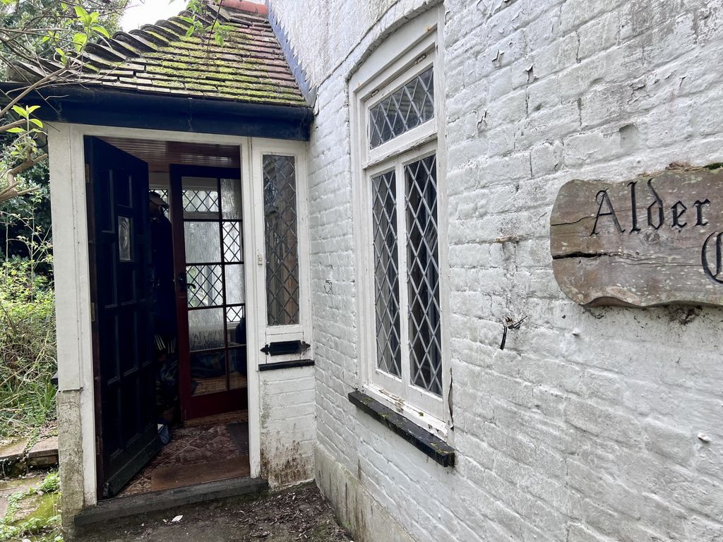 Property photo 3 of 27 Photo 7