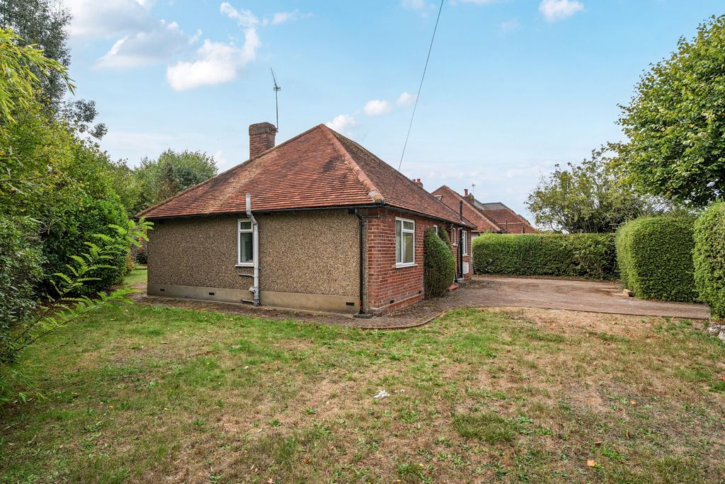 Property photo 3 of 19 1526161-17-1A0d35...