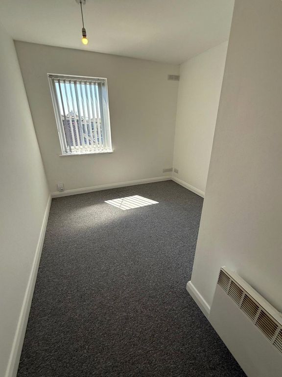 Property photo 2 of 11 Picture No. 01