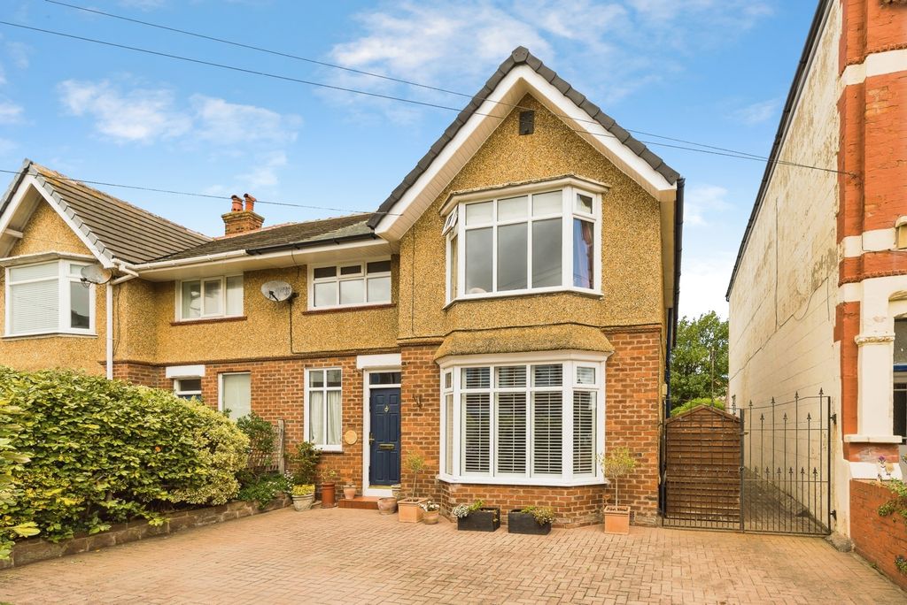 Property photo 1 of 19 Pbox-Img.Jpg