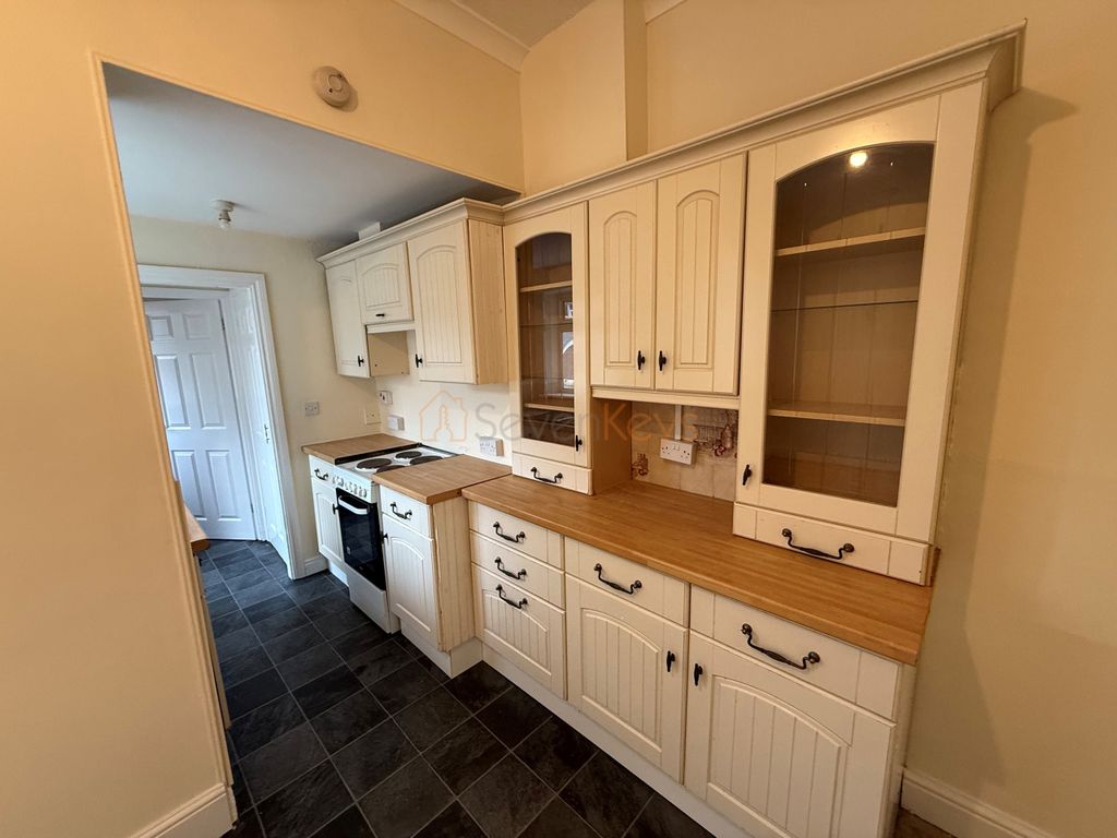 Property photo 2 of 6 George 5