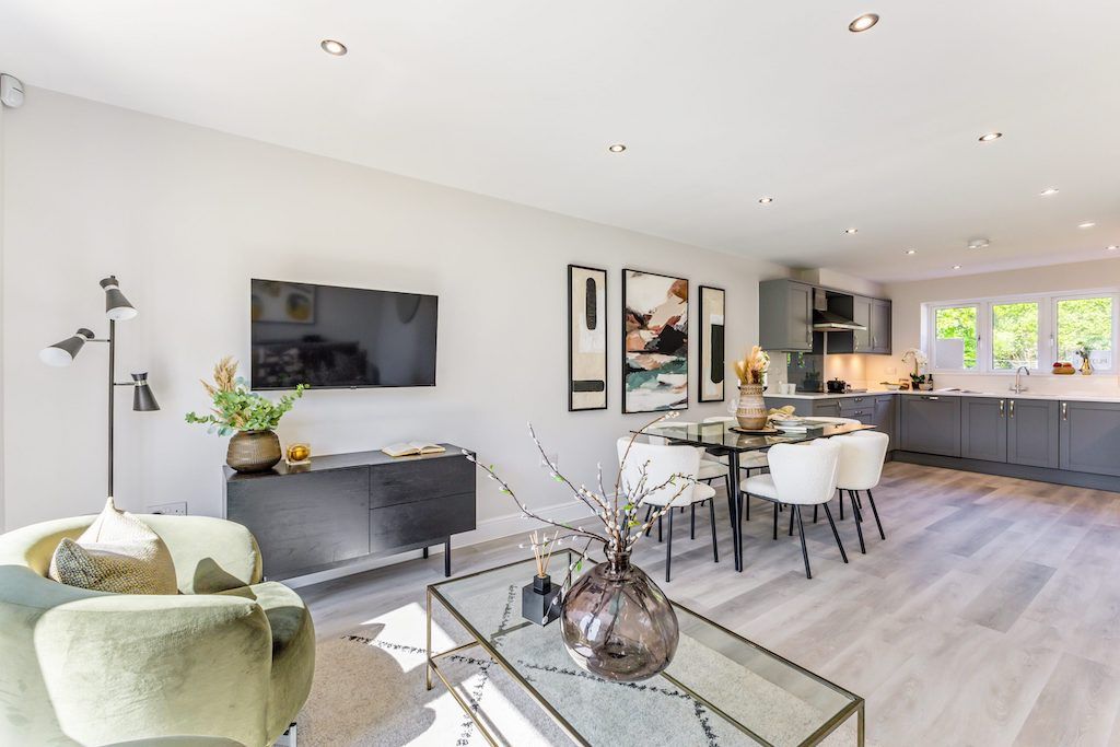 Property photo 3 of 9