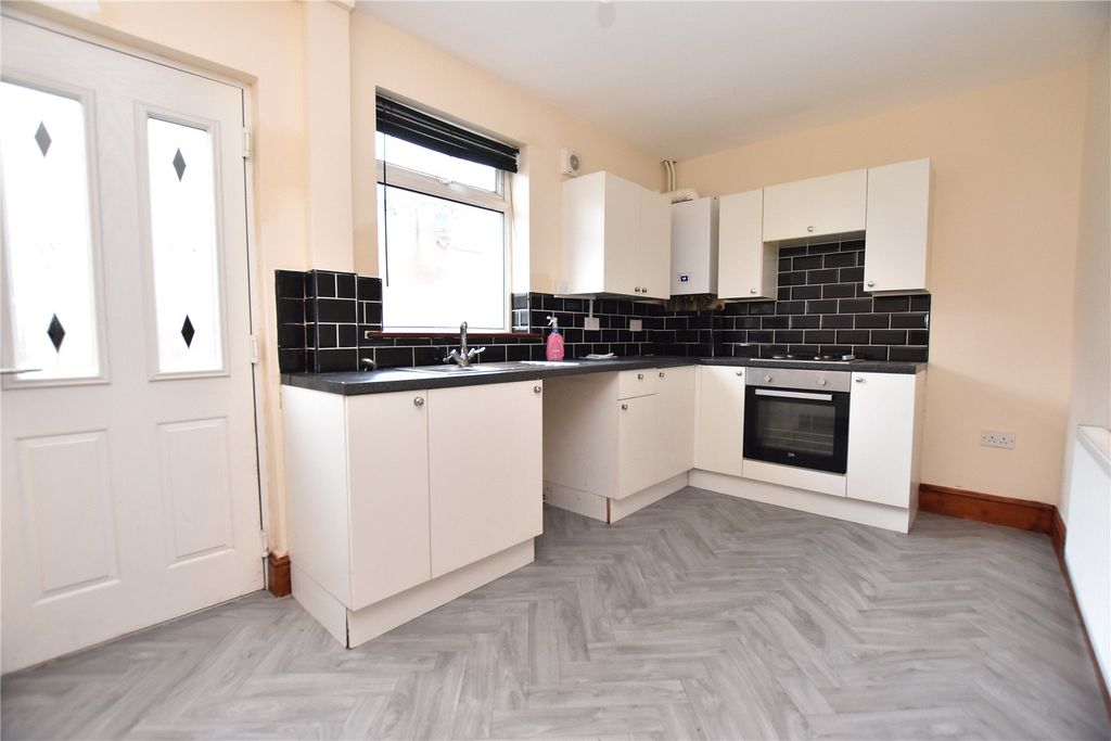 Property photo 3 of 12 Picture No. 49