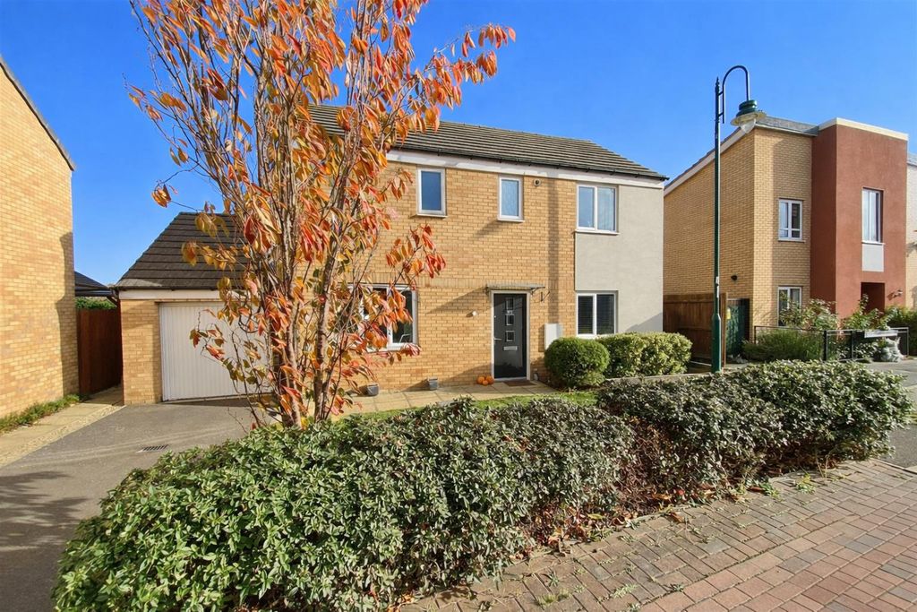 Property photo 1 of 19