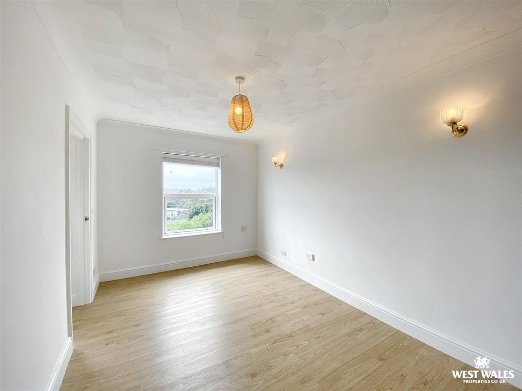 Property photo 1 of 14 Img_5176.Jpg