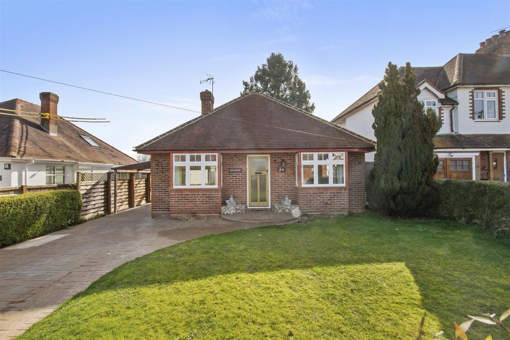 Property photo 2 of 13 29 Green Street, Hp15 7Ra-14.Jpg