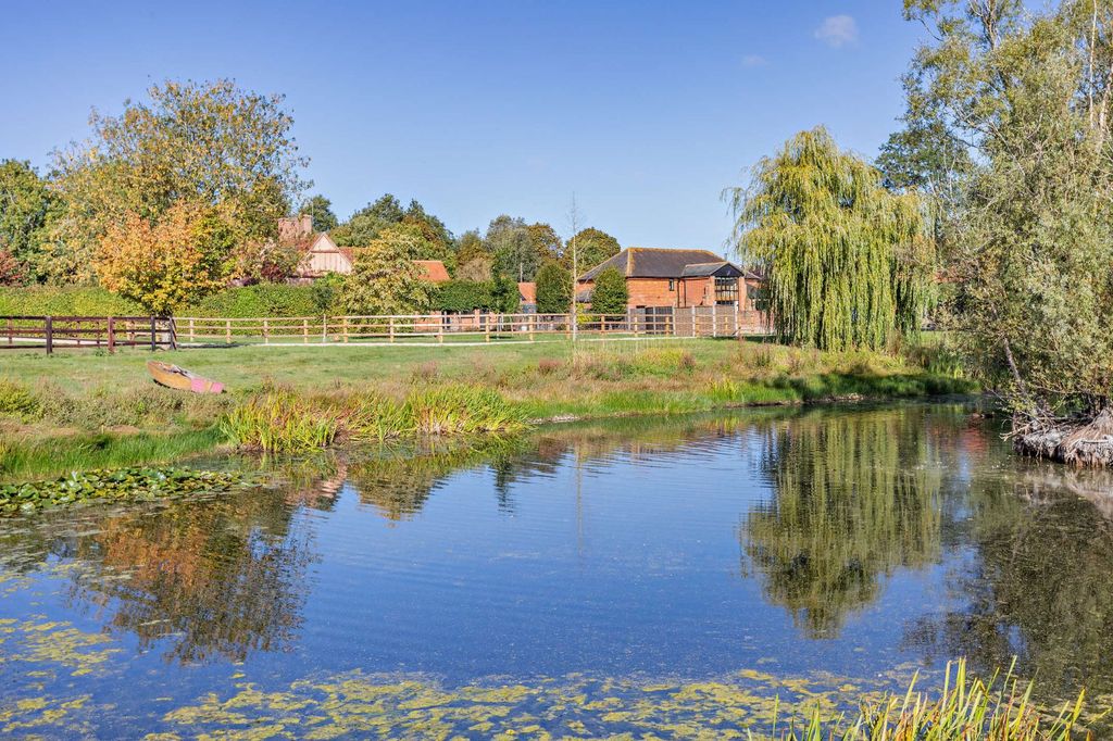 Property photo 3 of 20 Lake