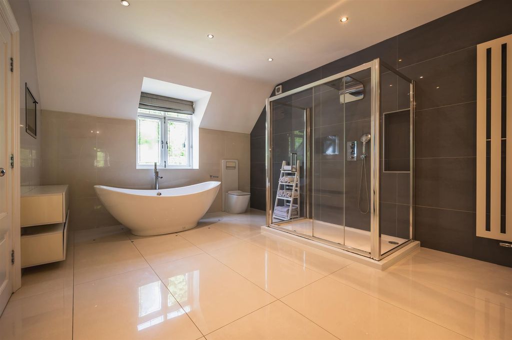 Additional image 30 of 5 bed detached house for salePadley Hill, Grindleford, Hope Valley S32