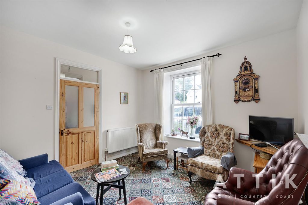 Property photo 2 of 34 Ar701355_6_7.Jpg