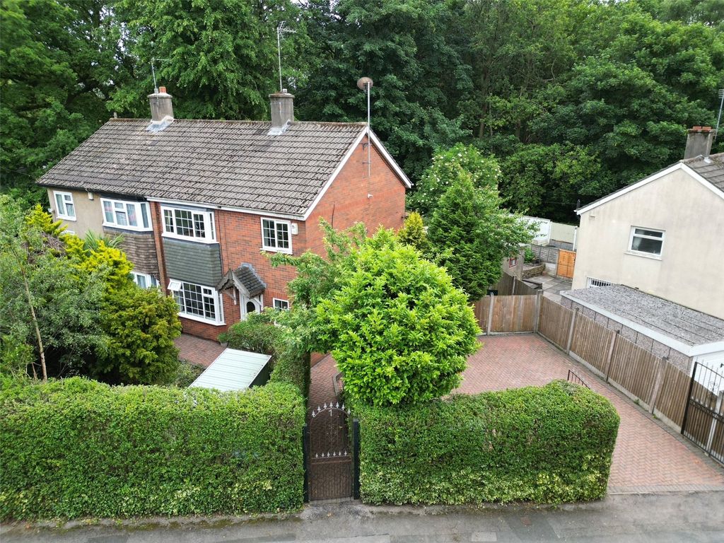 Property photo 1 of 20 Picture No. 06