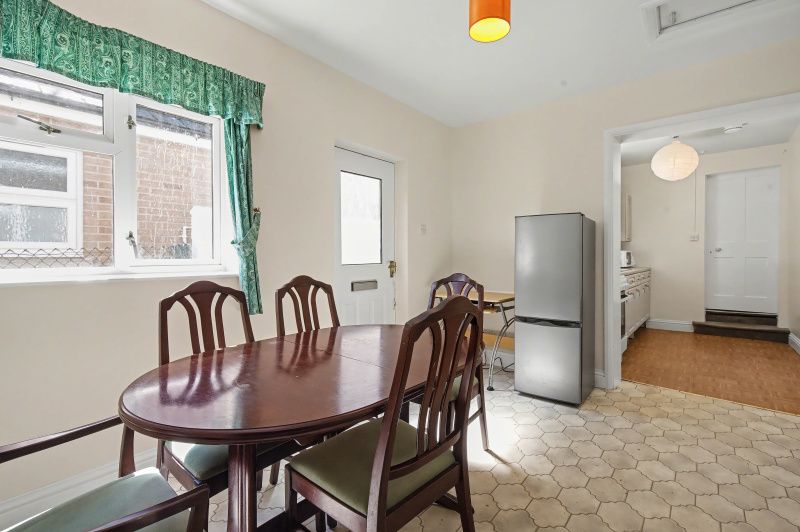 Property photo 3 of 15 Dining