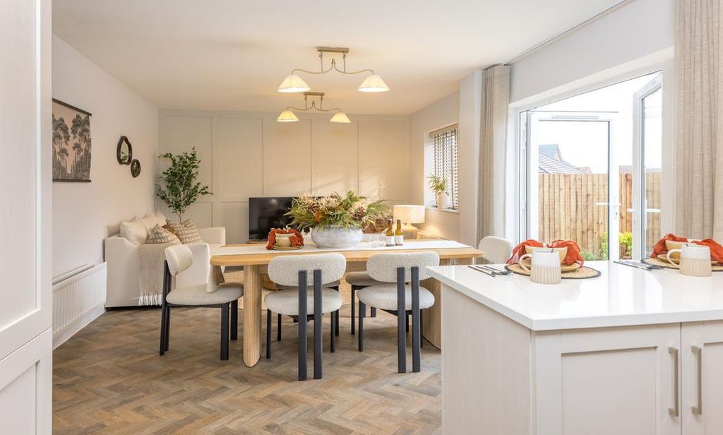 Property photo 3 of 8 Dandara - Zoopla -