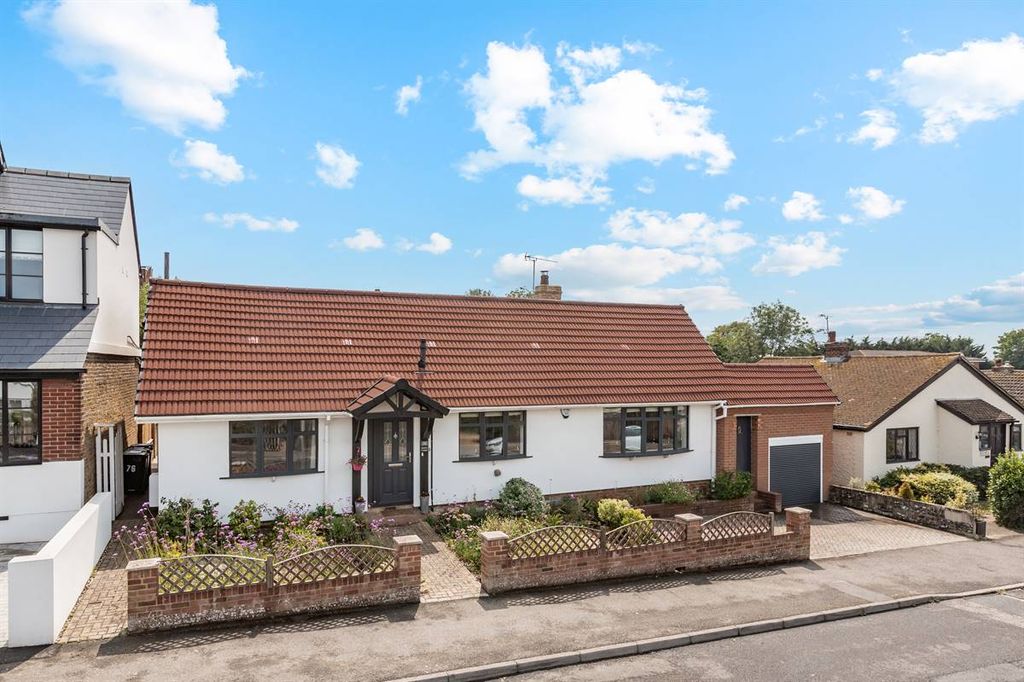 Property photo 1 of 30