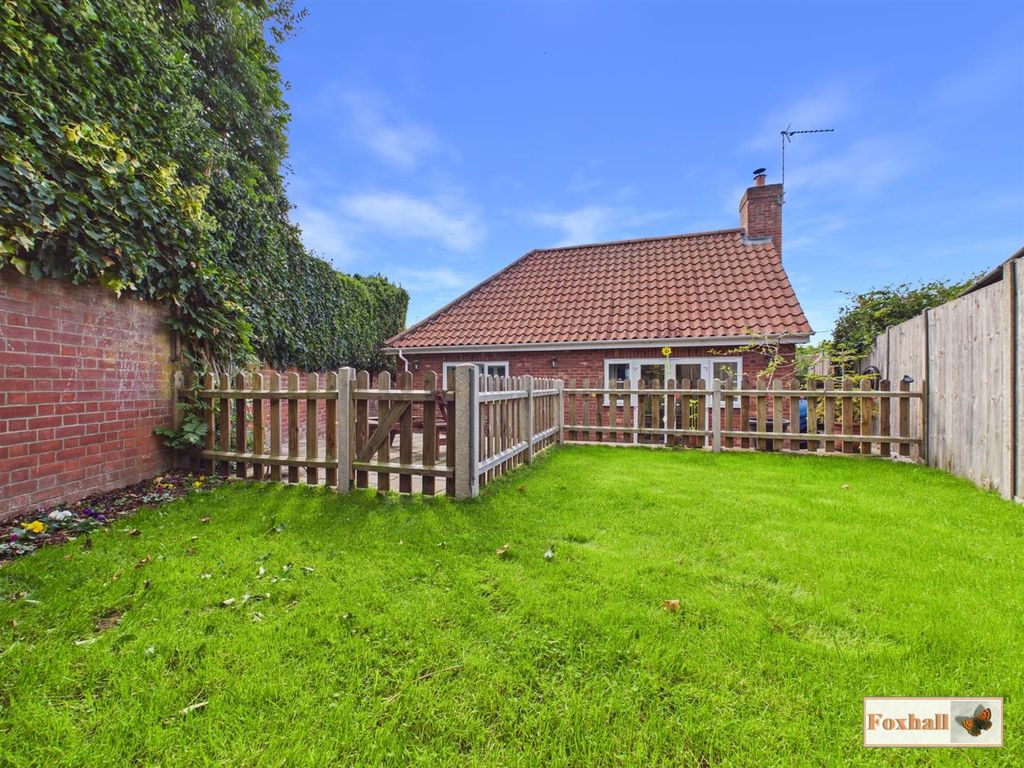 Property photo 1 of 30 Rear Garden
