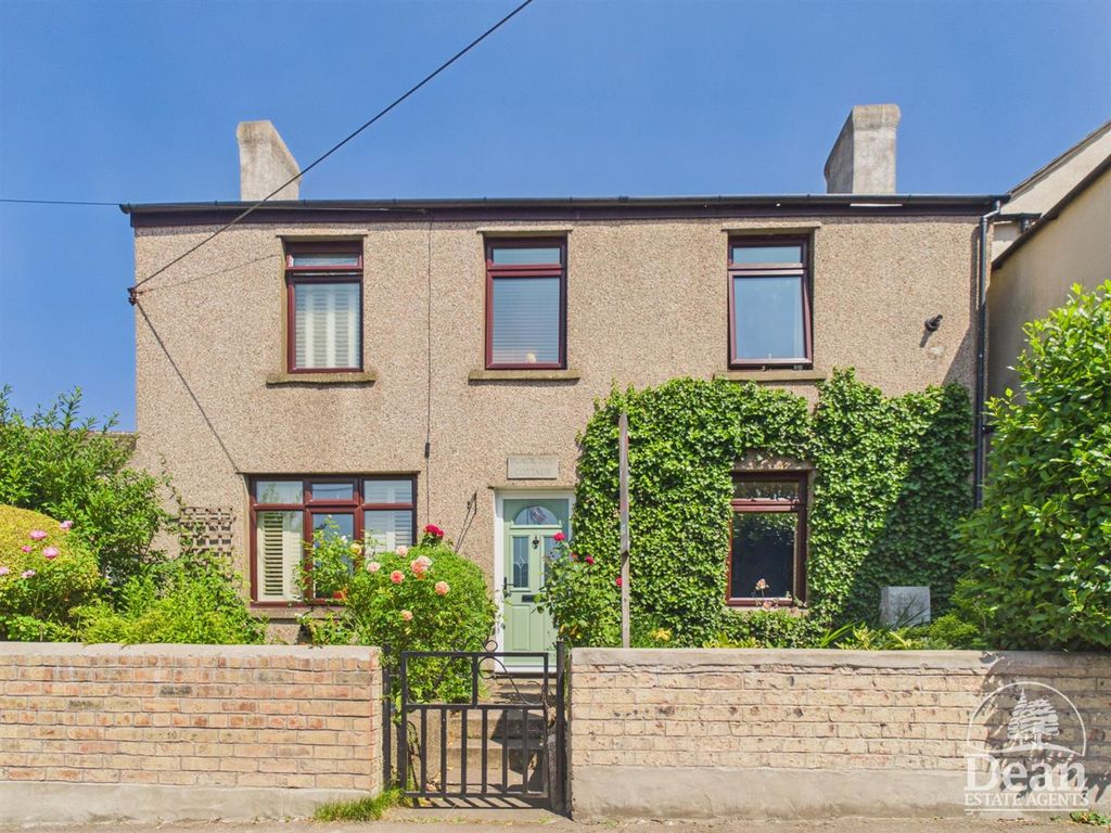 Property photo 1 of 28