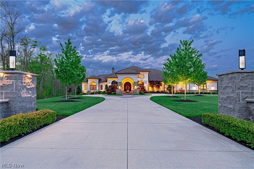 Property photo 1 of 49