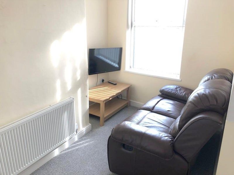 Property photo 2 of 4