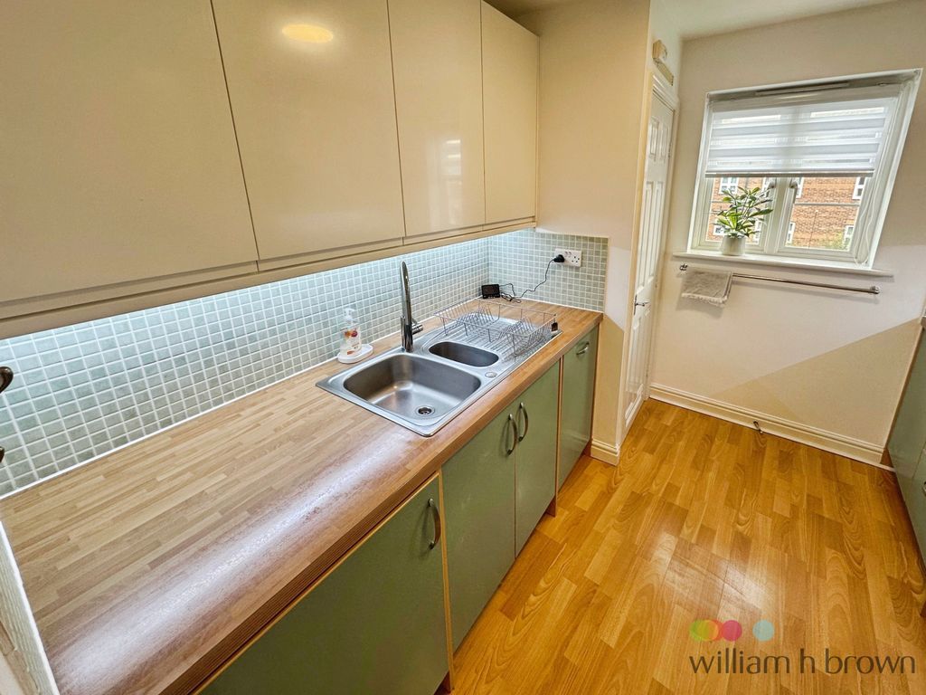 Property photo 3 of 11 Image