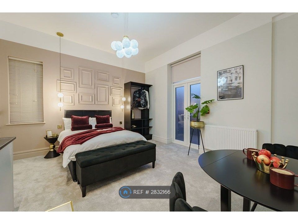 Property photo 1 of 27