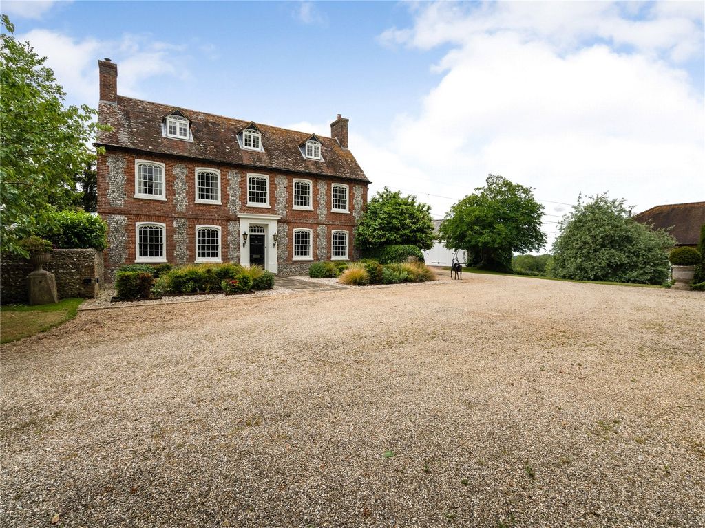 Property photo 1 of 39 Picture No. 16