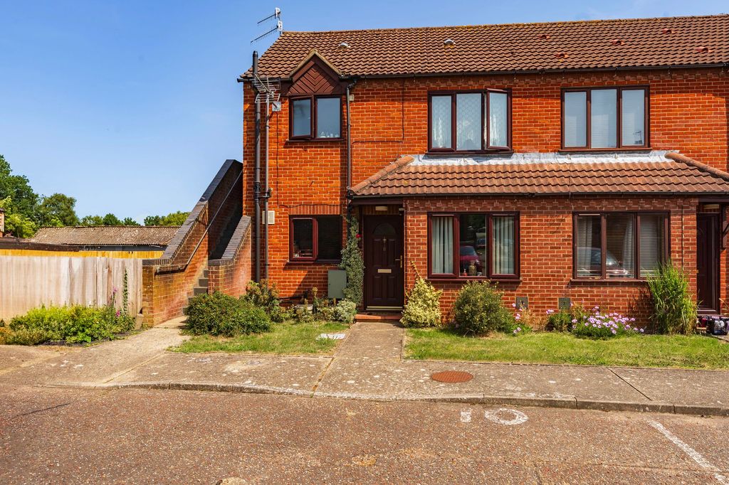 Property photo 1 of 13