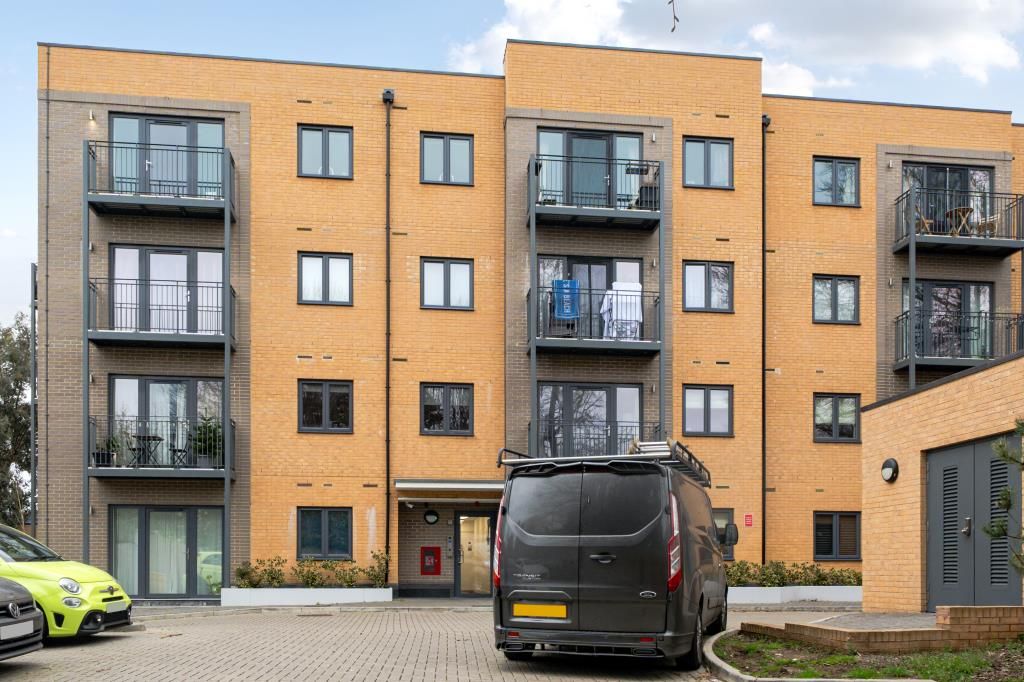 Property photo 1 of 15 External