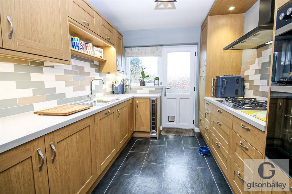 Property photo 3 of 20 13-Img_2326.Jpg