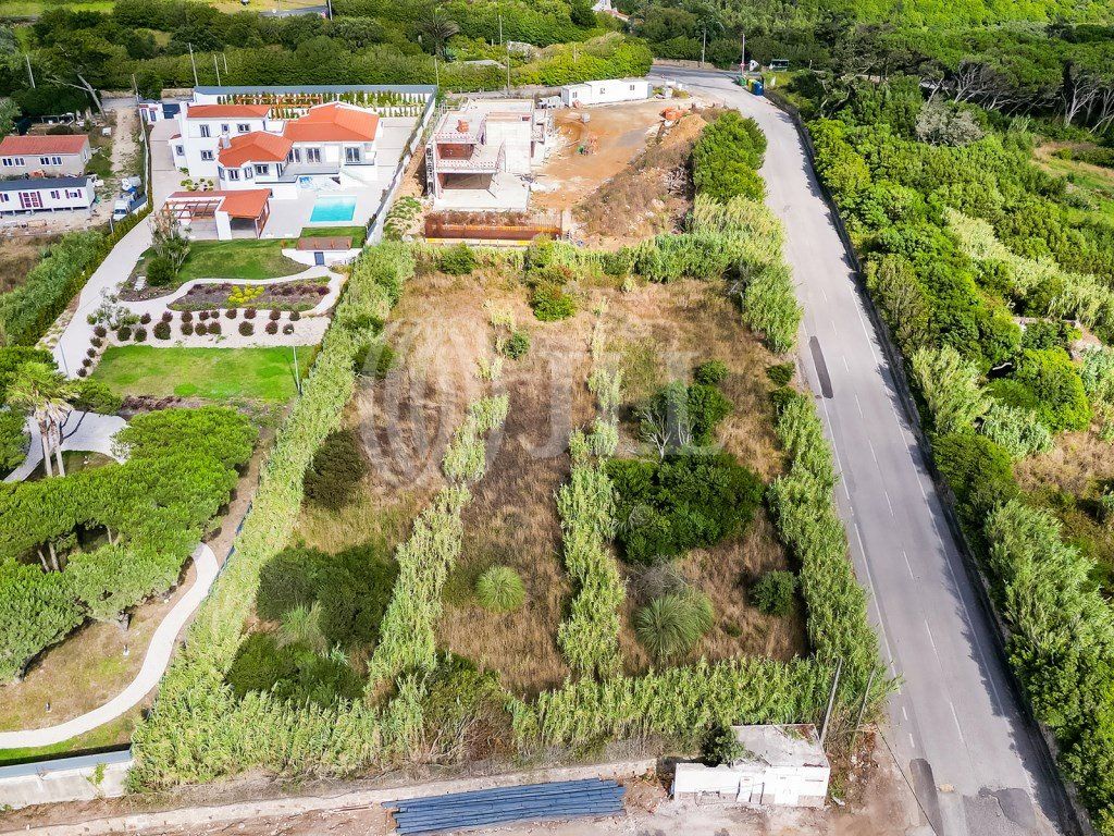 Property photo 1 of 40 Plot With Approved Project, In Azóia, Sintra