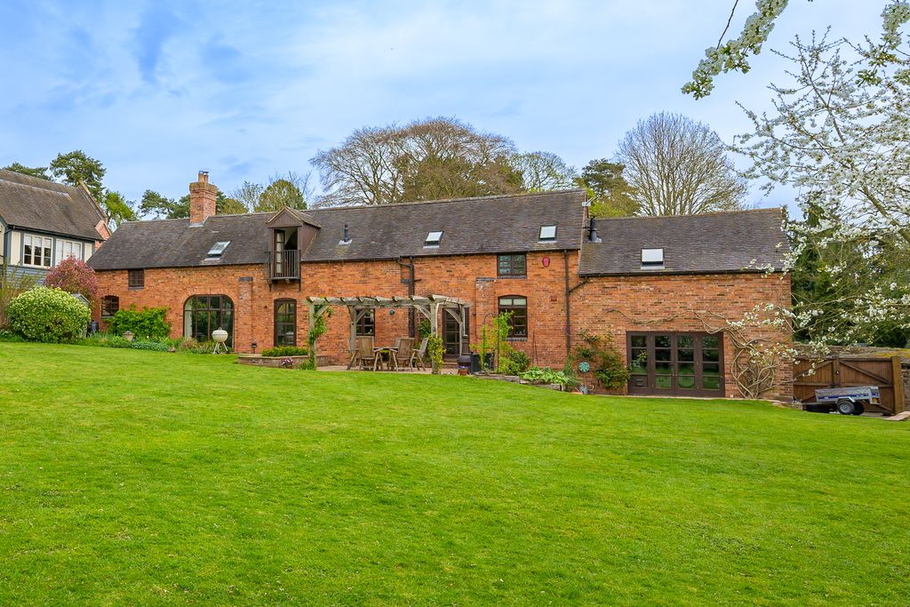 Property photo 1 of 60 Front Photo