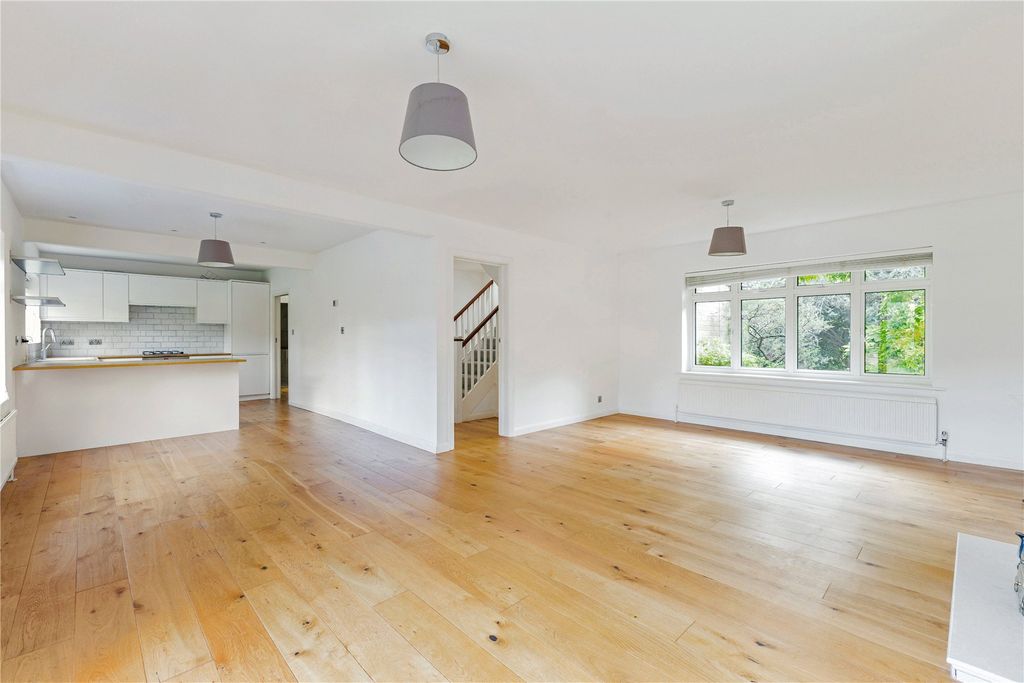 Property photo 1 of 12 Picture No. 05