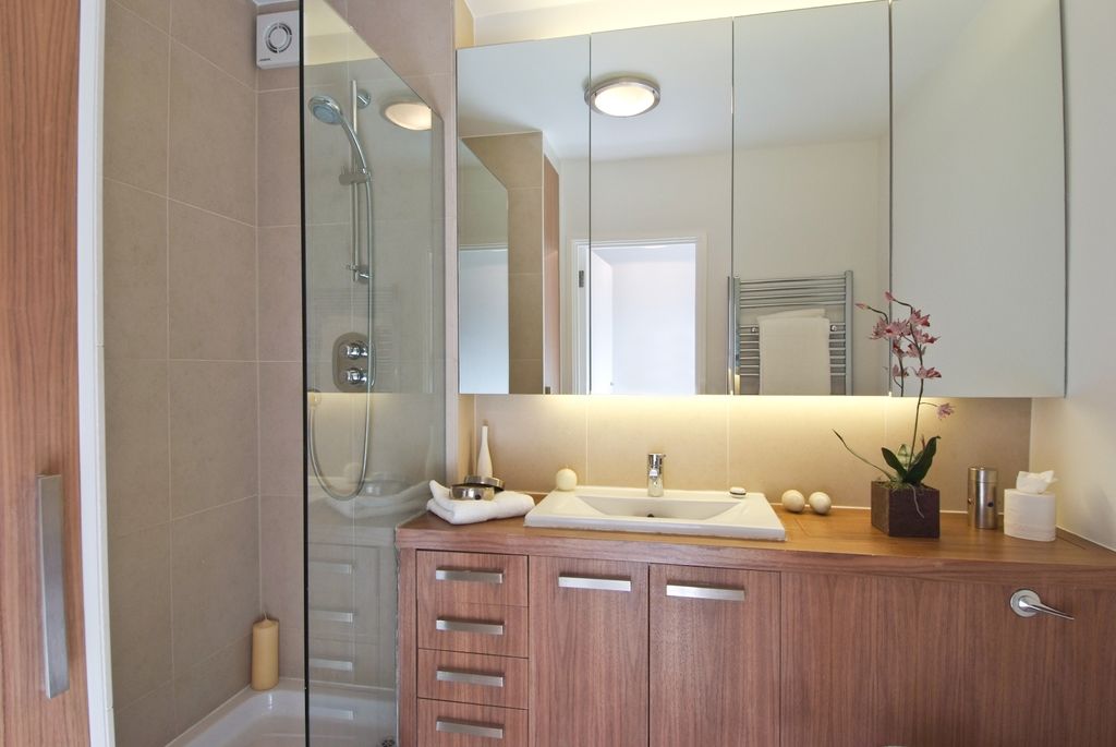 Property photo 3 of 5 Kensington Heights