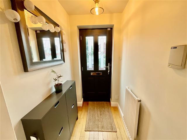 Property photo 3 of 21 Porch