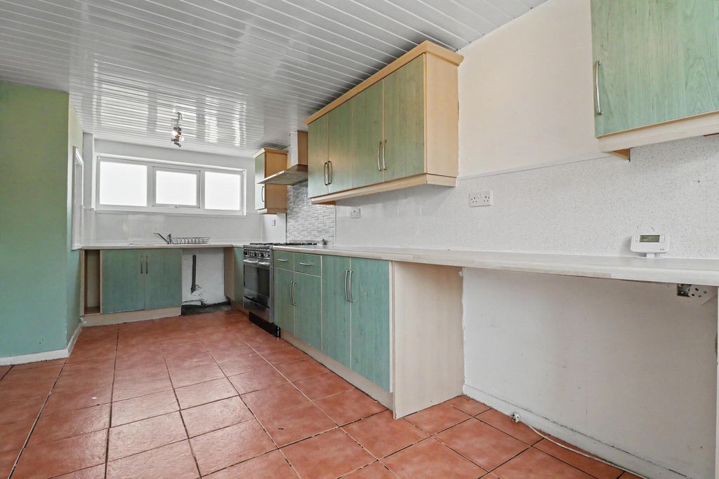 Property photo 3 of 8 Beechfield - Kitchen Diner Overview