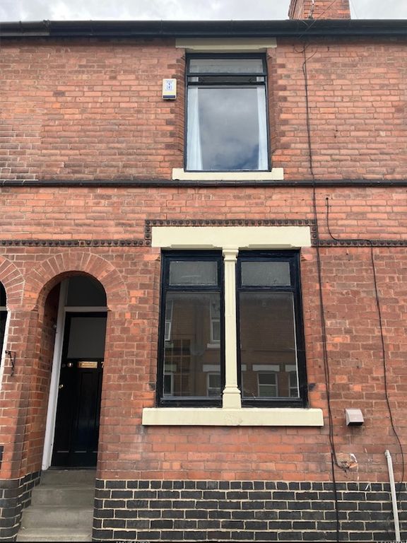 Property photo 1 of 6