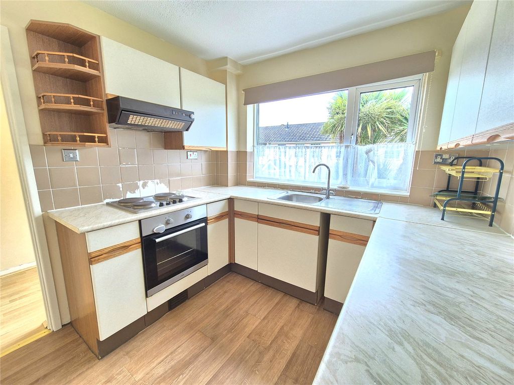 Property photo 2 of 14 Picture No. 03