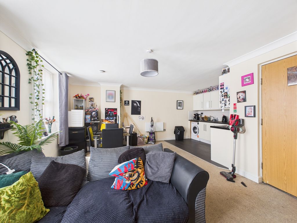 Property photo 3 of 7