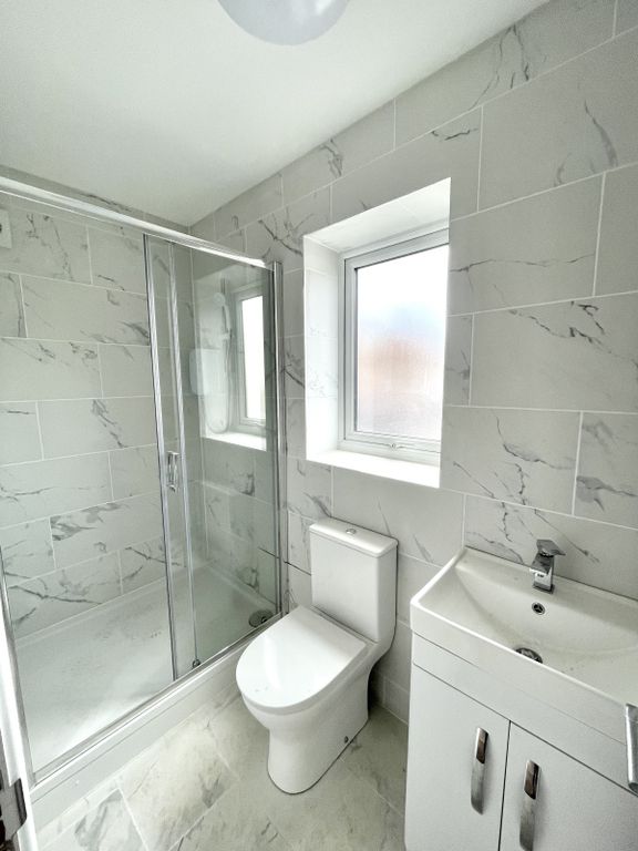 Property photo 2 of 4 Gallery