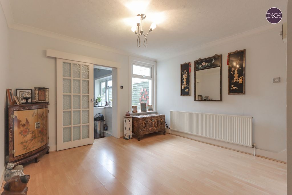 Property photo 3 of 11 Picture No. 08