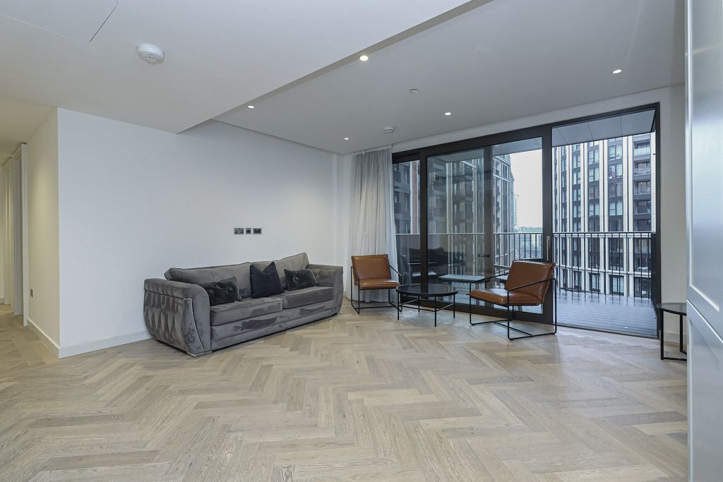 Property photo 2 of 29