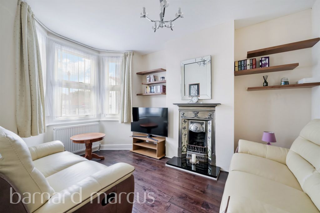 Property photo 2 of 10